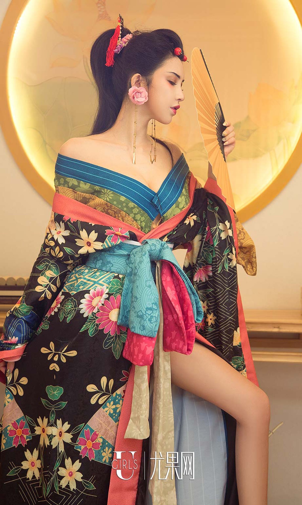 [爱尤物]2018APP NO.1170 陈果果&孟十朵&球球一艺伎回忆录